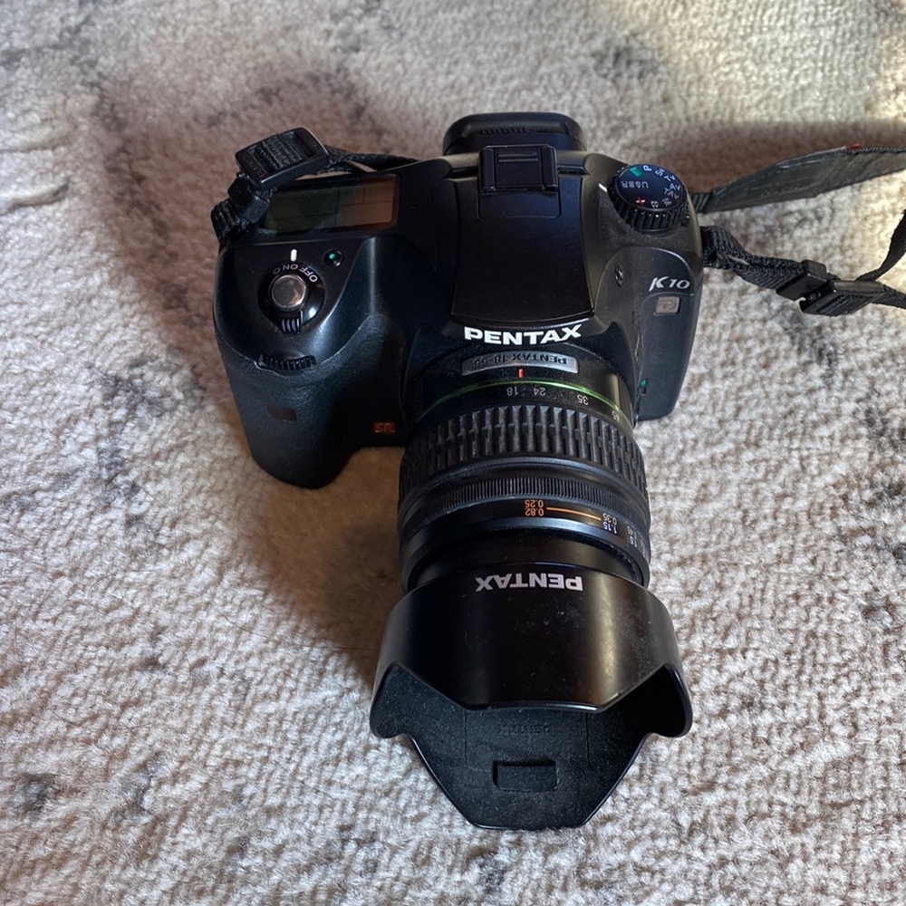 Pentax K10D DSLR Camera